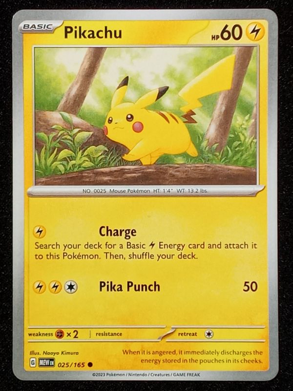 025/165 Pikachu