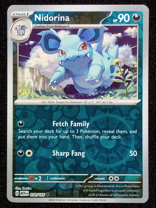 030/165 Nidorina {Reverse Holo}