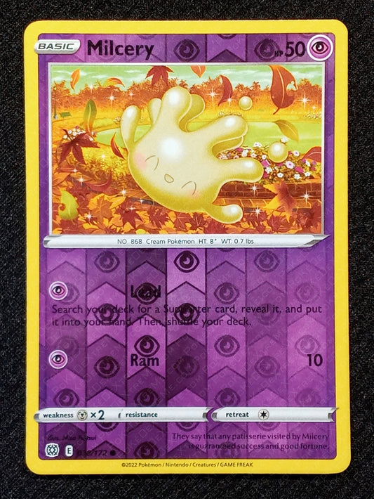 070/172 Milcery {Reverse Holo}