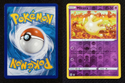 070/172 Milcery {Reverse Holo}