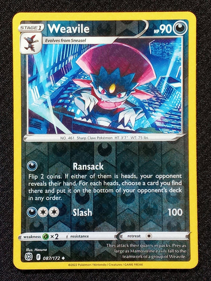 087/172 Weavile {Reverse Holo}