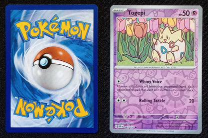 083/197 Togepi {Reverse Holo}
