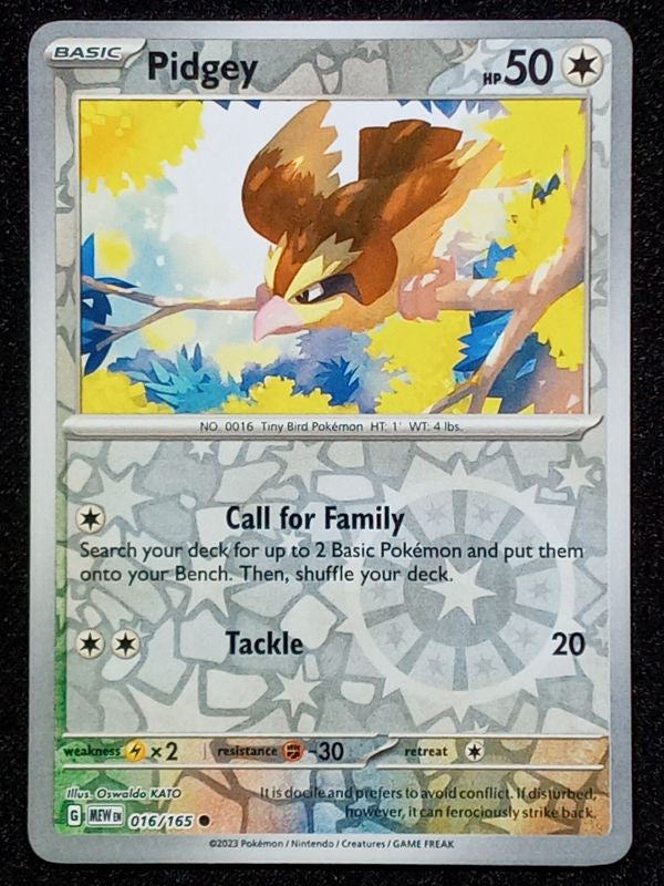 016/165 Pidgey {Reverse Holo}
